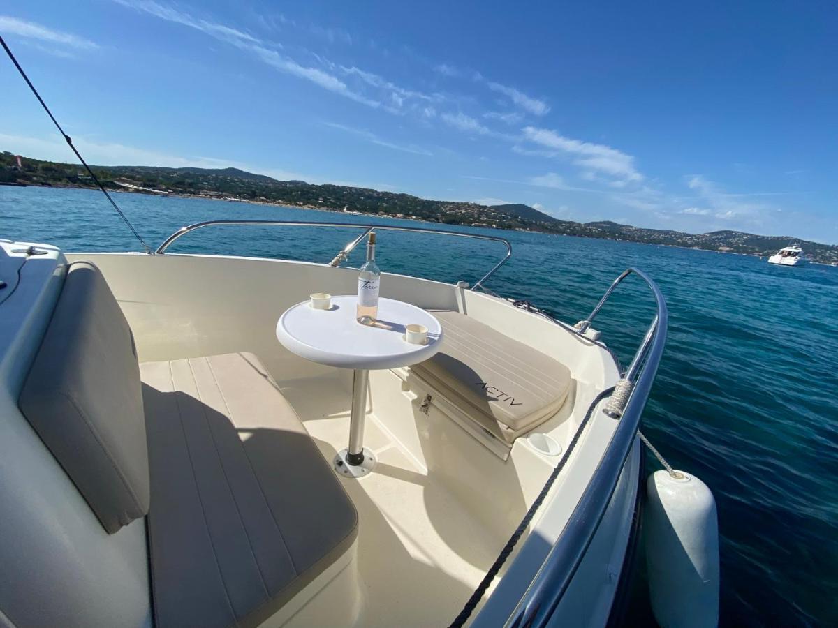 Appartement De Vacances Au Calme Absolu, Vue Mer. Saint Aygulf Esterno foto