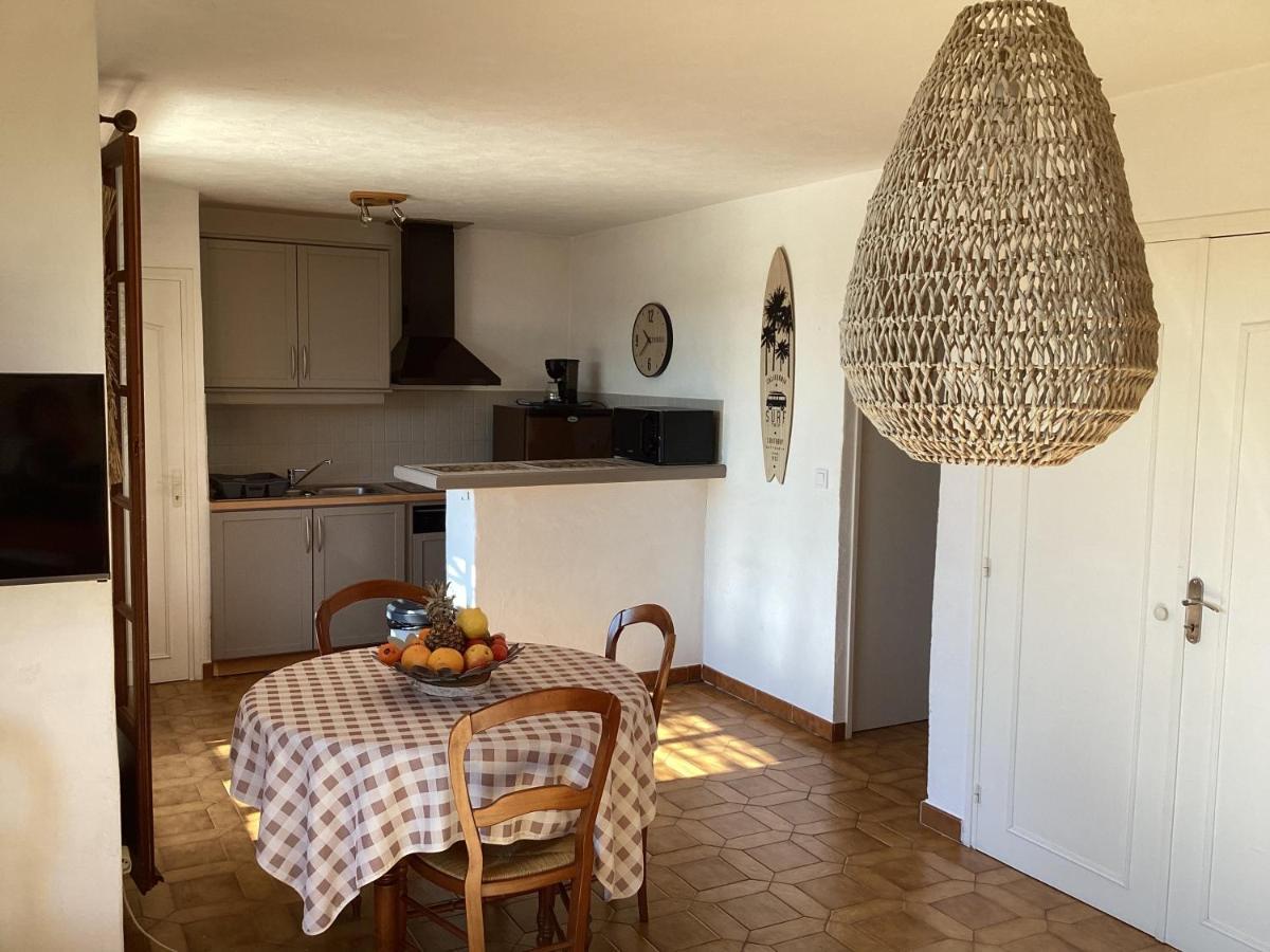 Appartement De Vacances Au Calme Absolu, Vue Mer. Saint Aygulf Esterno foto